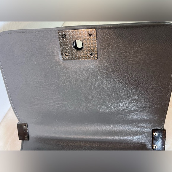 La Polo Women’s Crossbody Bag Gray Silver Faux Leather Patches Designer Purse - Picture 13 of 14